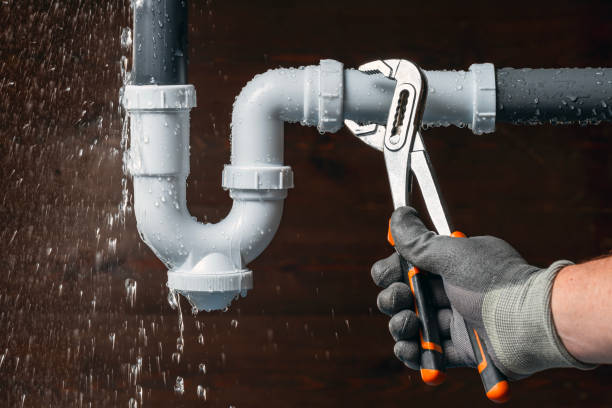 Professional Leak Detection technician working in Marion, KS